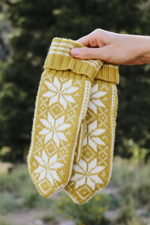 Lumi Mitten